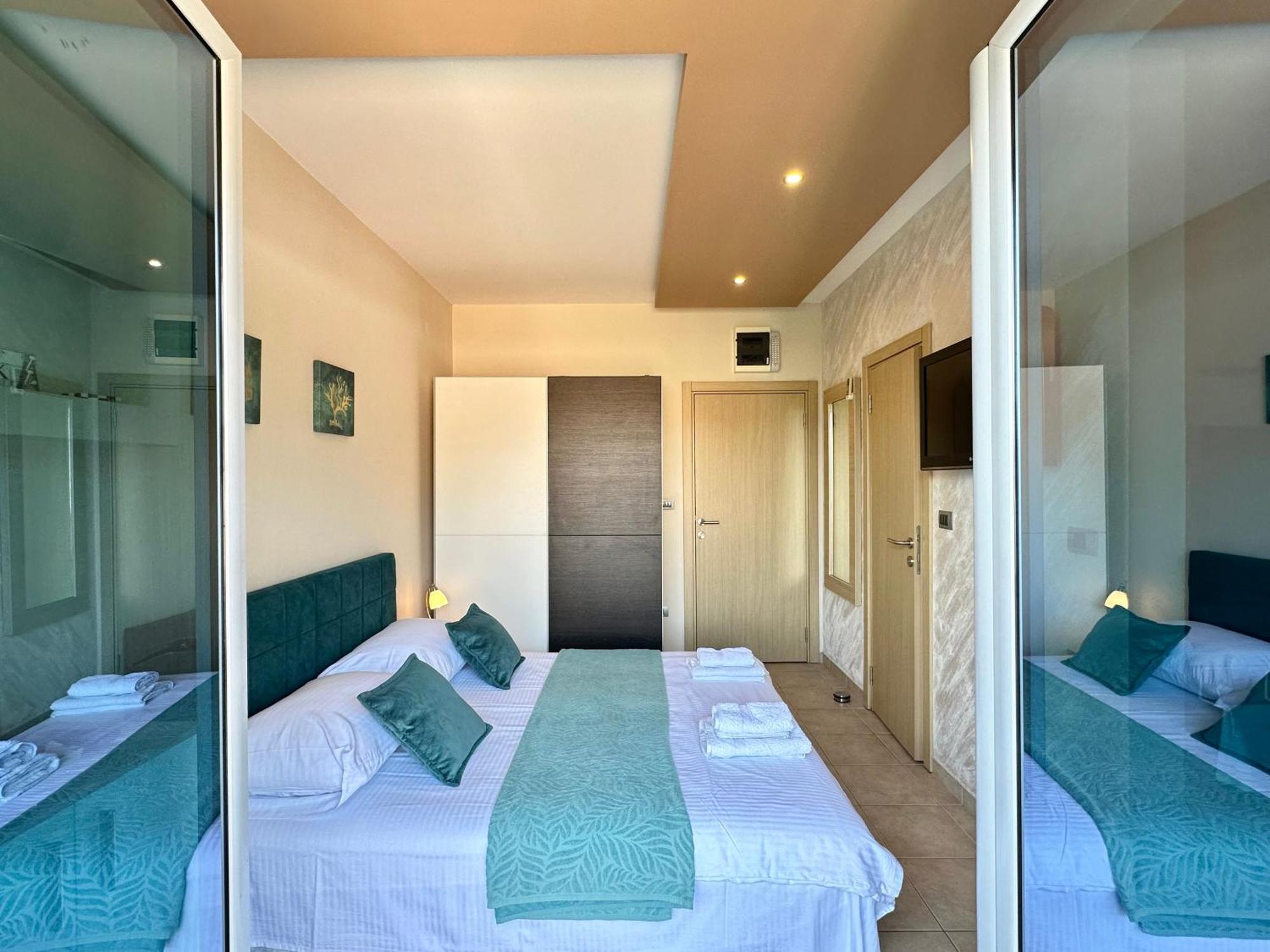 Vila Jadranka Apartments Herceg Novi Exterior foto