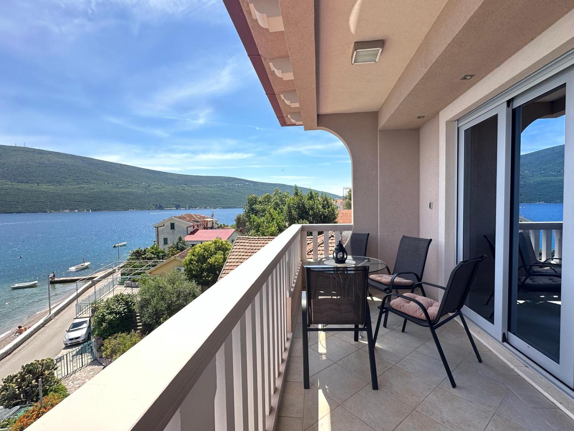 Vila Jadranka Apartments Herceg Novi Exterior foto