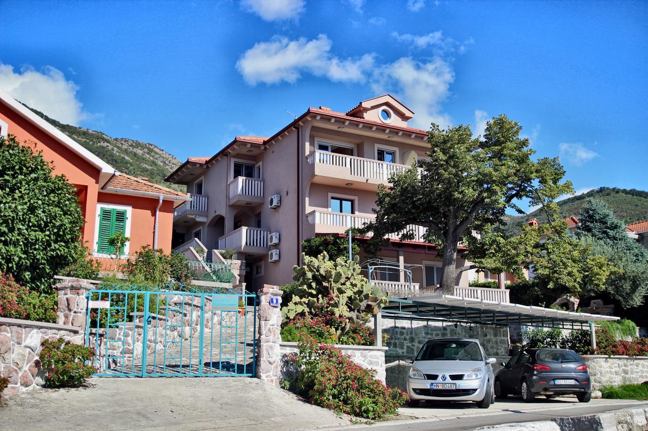 Vila Jadranka Apartments Herceg Novi Zimmer foto